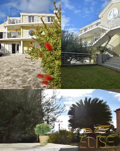 VILLA MAESTRAL ZADAR- PRIME SEAFRONT LOCATION