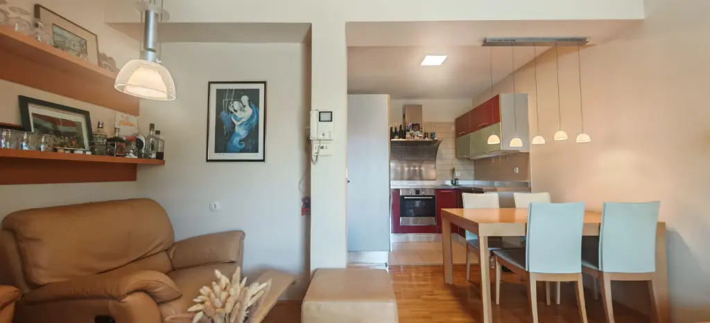 business-residential-property-in-center-vela-luka-korčula-island-casablanca-restaurant-house-real-estate-seafront-seaview