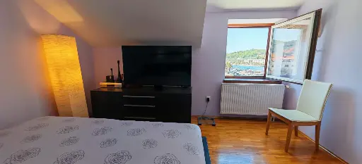 Geschäfts- und Wohnimmobilie im Herzen von Vela Luka auf der Insel Korčula