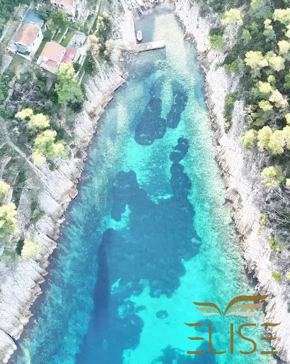 MULTIPLE BUILDING LANDS  ŽUKOVA COVE