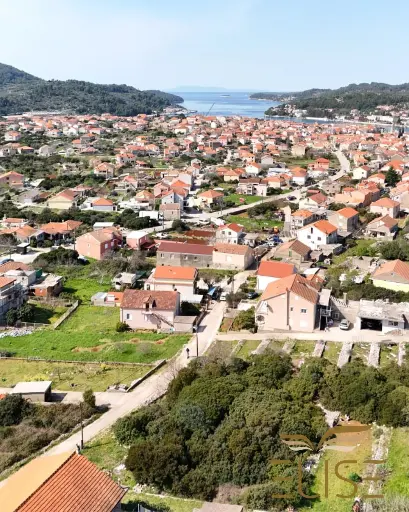 EXCELLENT OPPORTUNITY! 564 m² - ON A PEACEFUL LOCATION – VELA LUKA