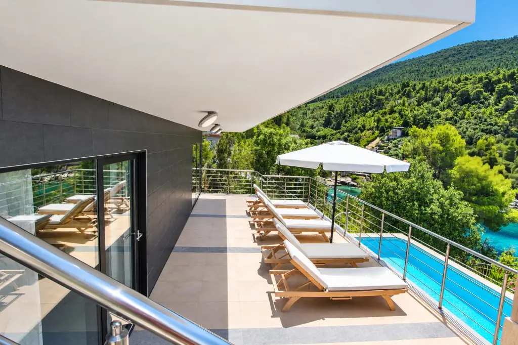 villa rasoha web 30.webp