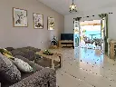 ELISE_18_Wohnzimmer_Meerblick.webp