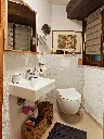 ELISE_Steinhaus_20_Duschbad.webp