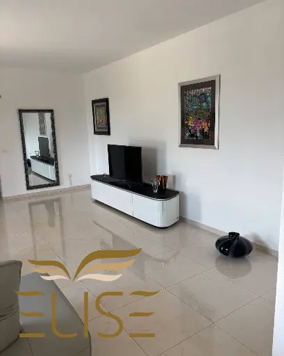 SOLD! Villa mit Meerblick-Villa - 3 Wohneinheiten – Prigradica, Korčula
